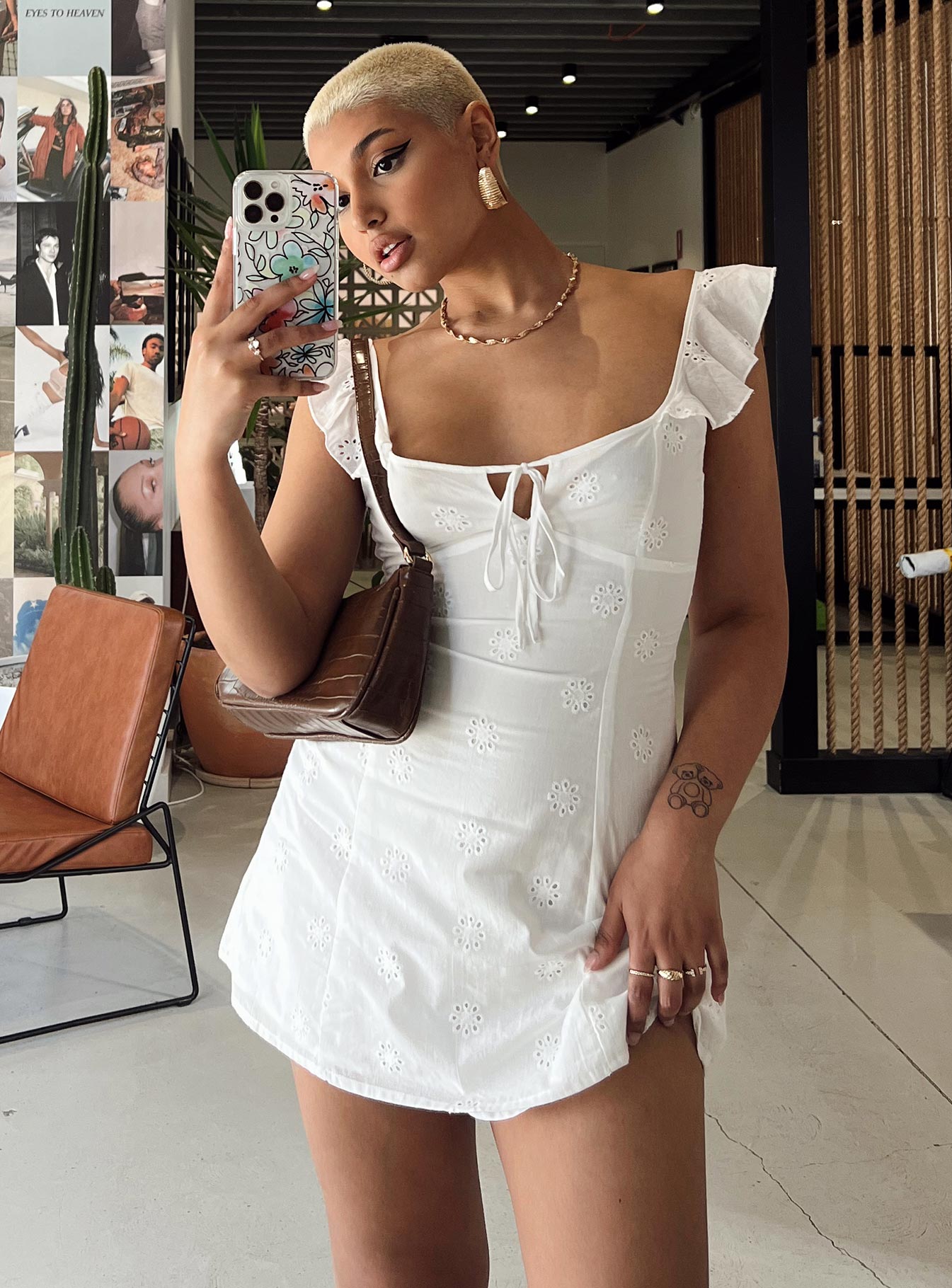 Besiana Mini Elbise Beyaz Düşük Etki