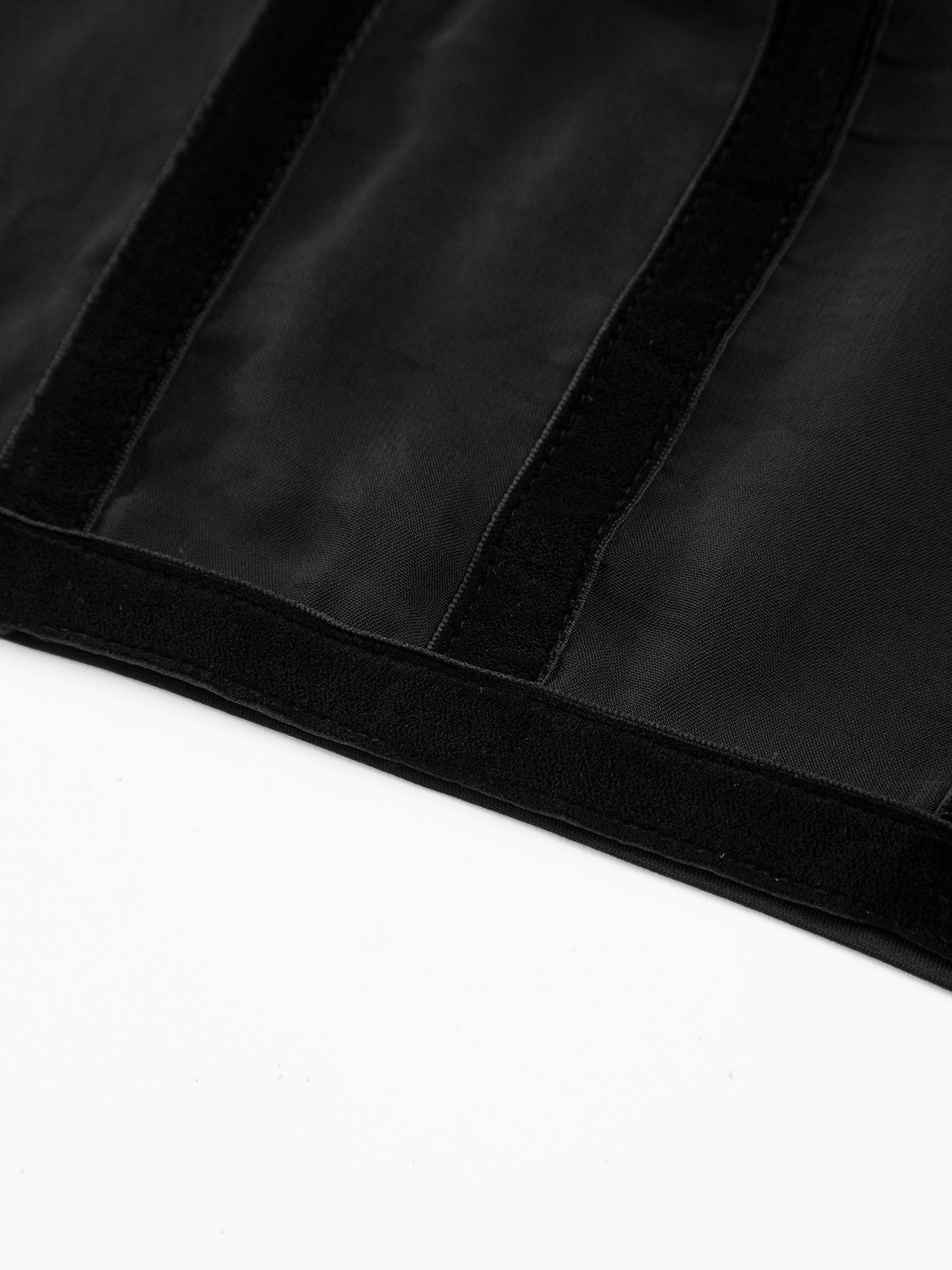 Yarım Şeffaf Bağlı File Crop Top