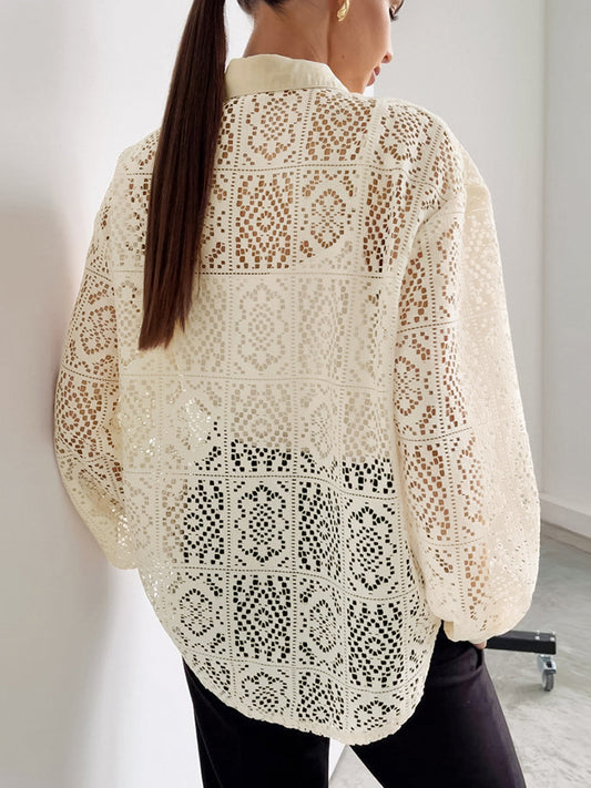 Aşırı Büyük Yarı Saydam Göz İğnesi Düğmeli Gömlek