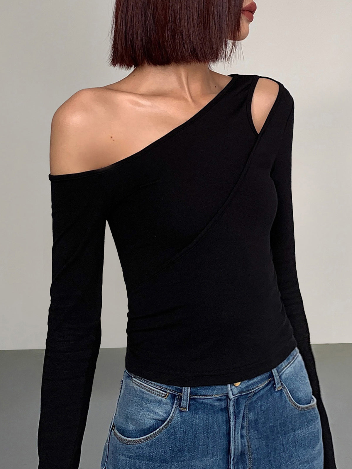 Asimetrik Off Shoulder Slinky Uzun Kollu Gömlek