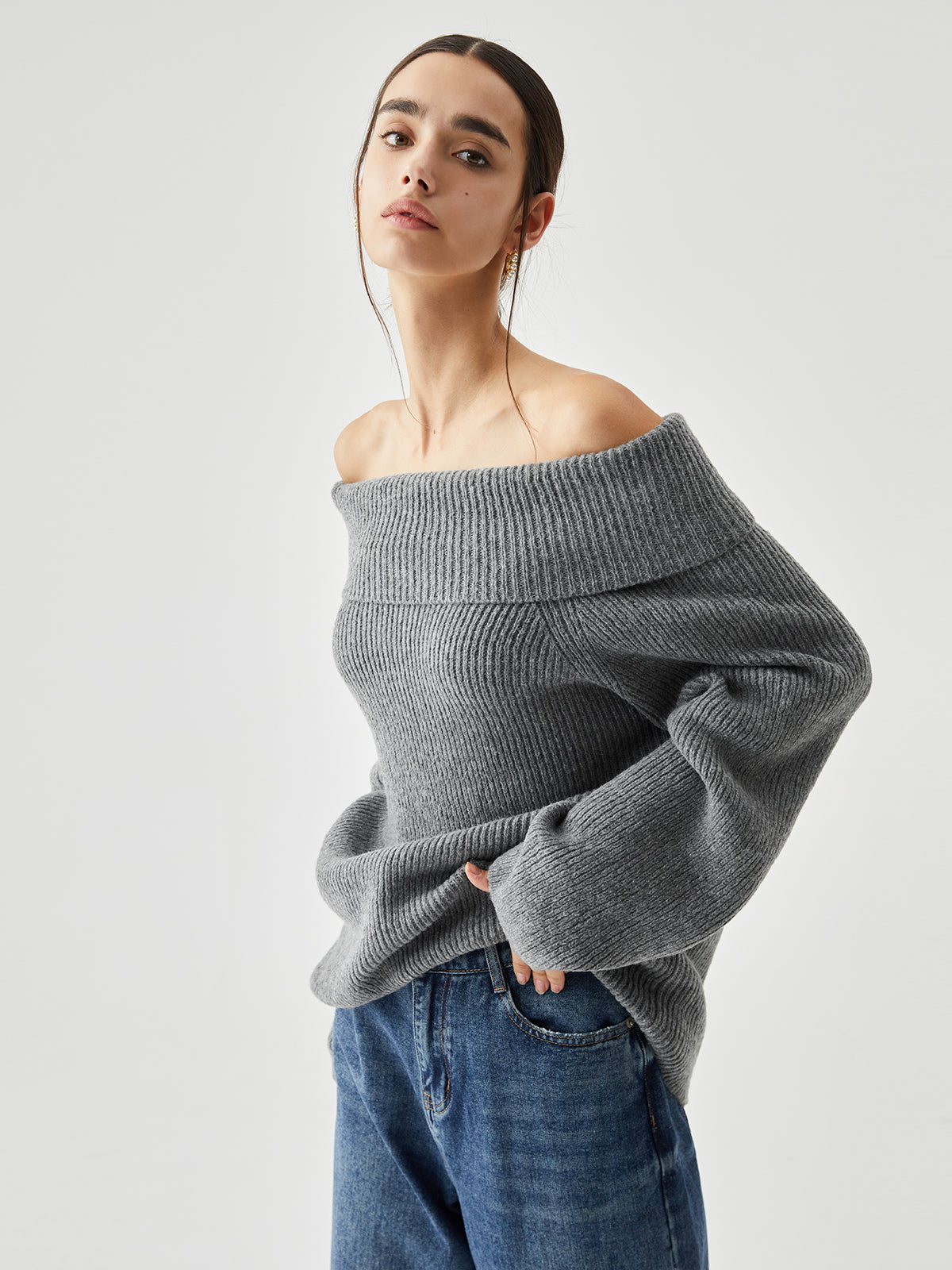 Aşırı Boyutlu Off Shoulder Örgü Kazak