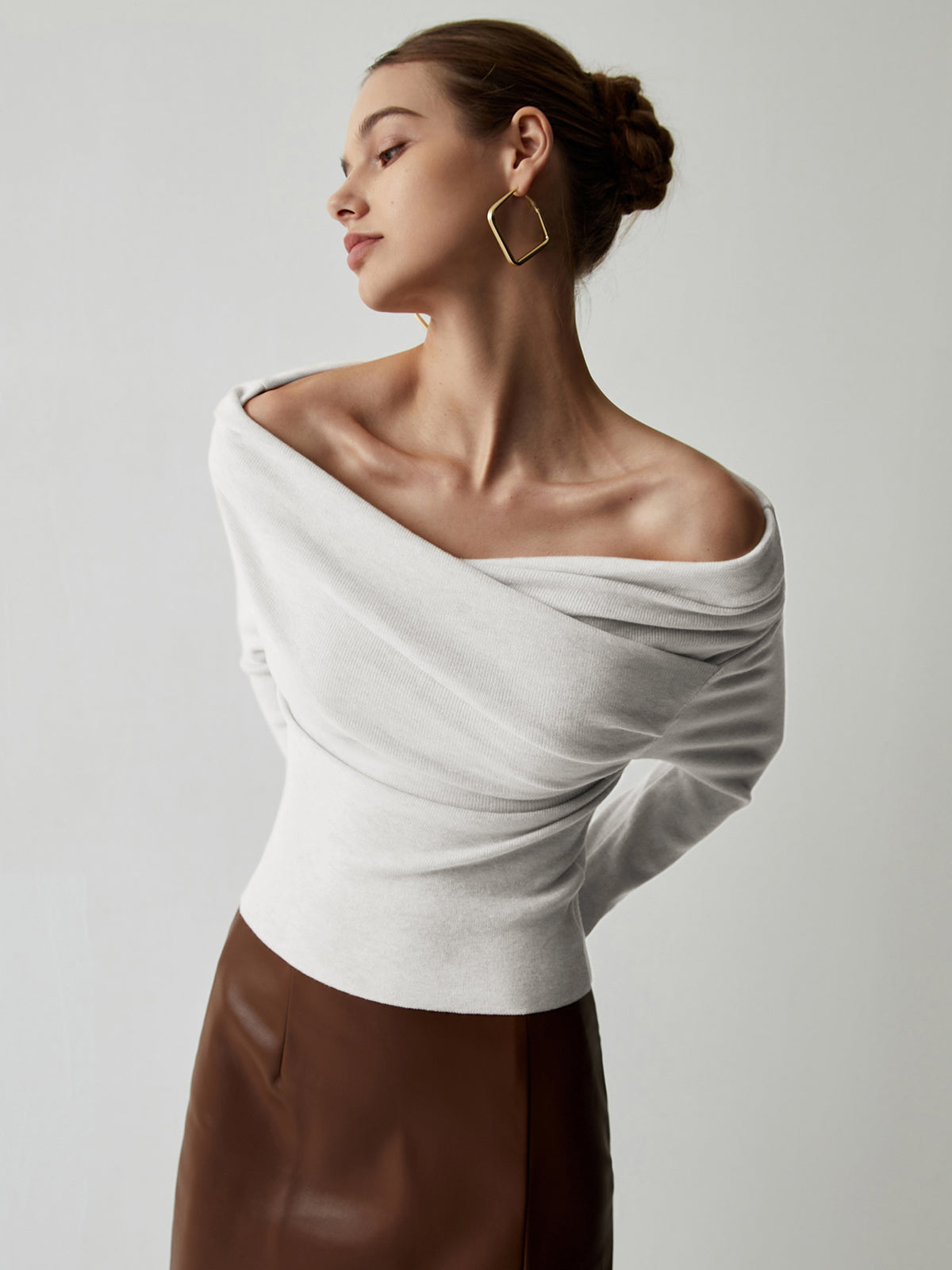 Open Shoulder Wrapped Long Sleeve Knit Top