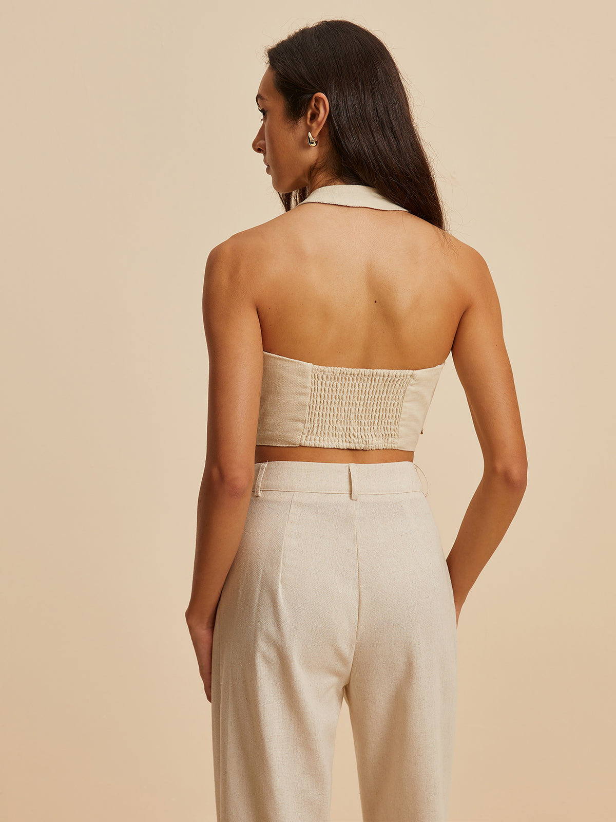 Nakış Desenli V-Yaka Halter Üst