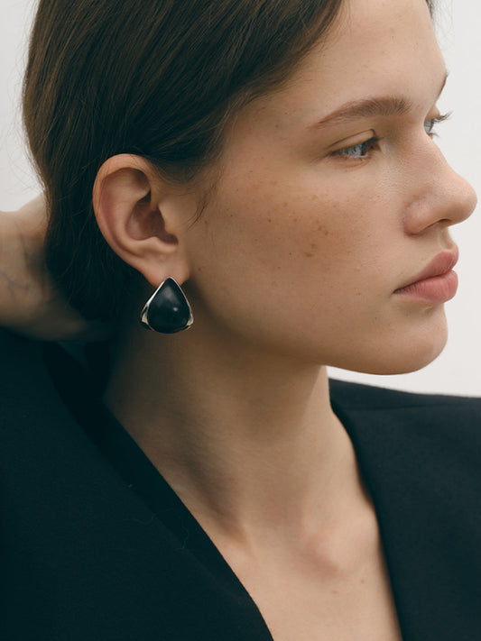 Gece Yarısı Zarafeti Siyah Oniks Küpeler