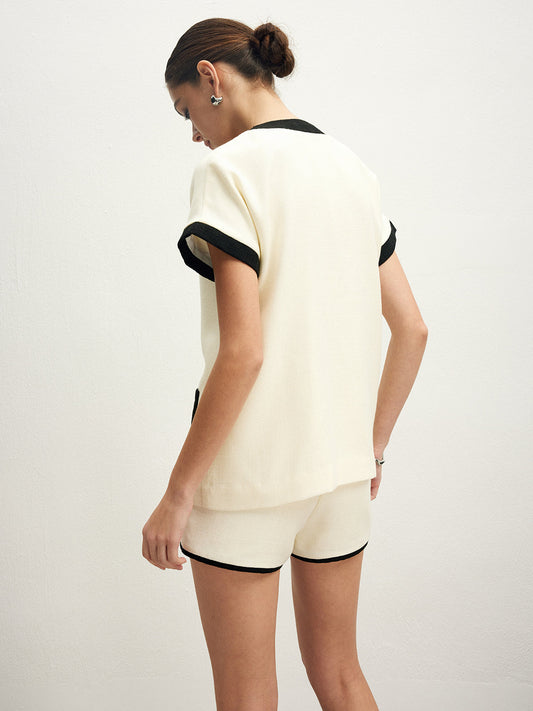 Zıt Bağlama Cepli Şortlar