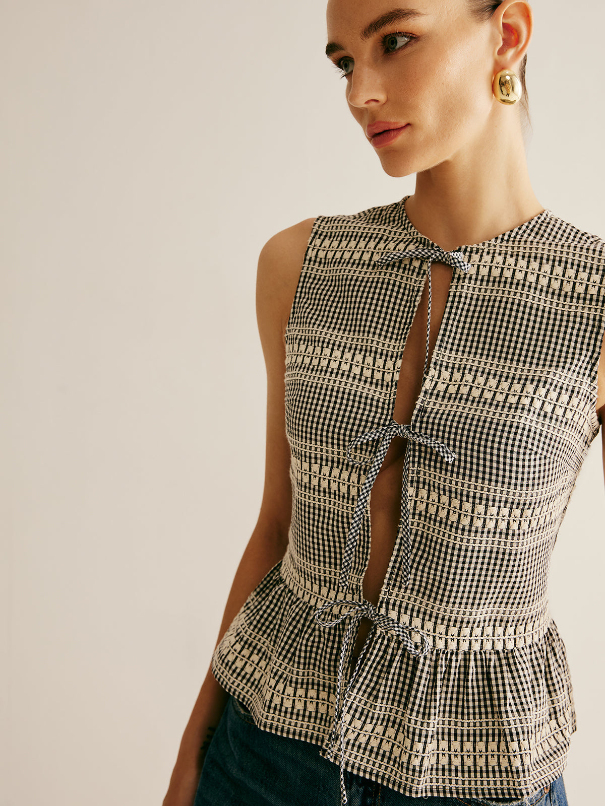 Kareli Kravat Ön Ruffle Tank Top