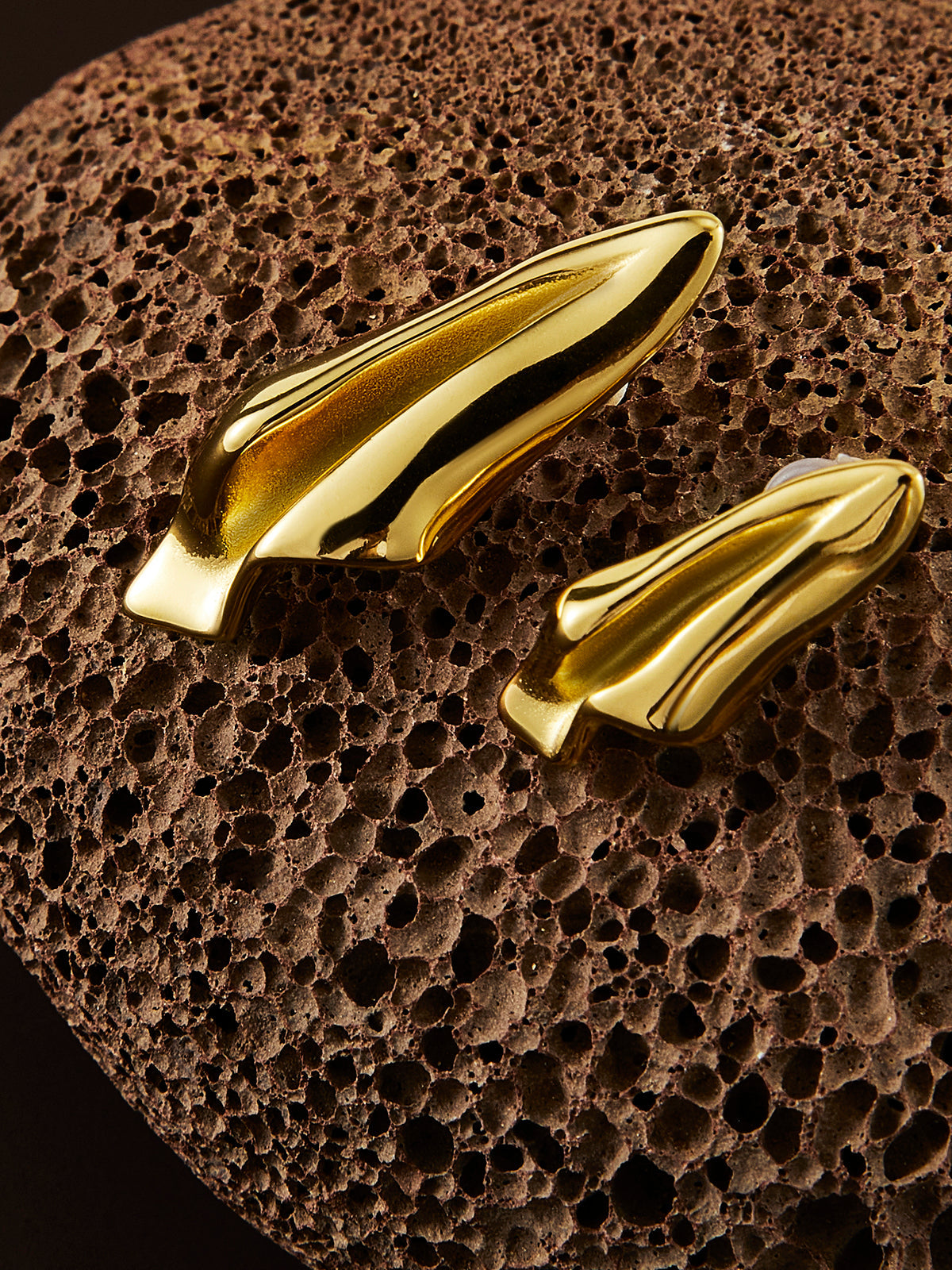 Asimetrik Kağıt Uçak Kırışık Küpeler