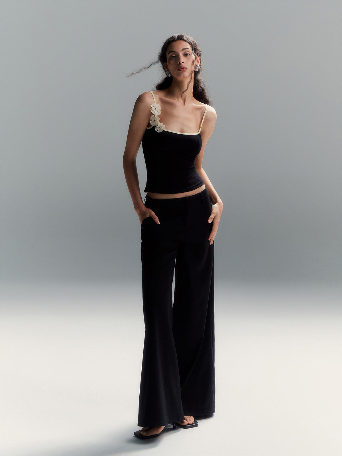 Çiçek Desenli Kontrast Kenar Bodycon Atlet Üst
