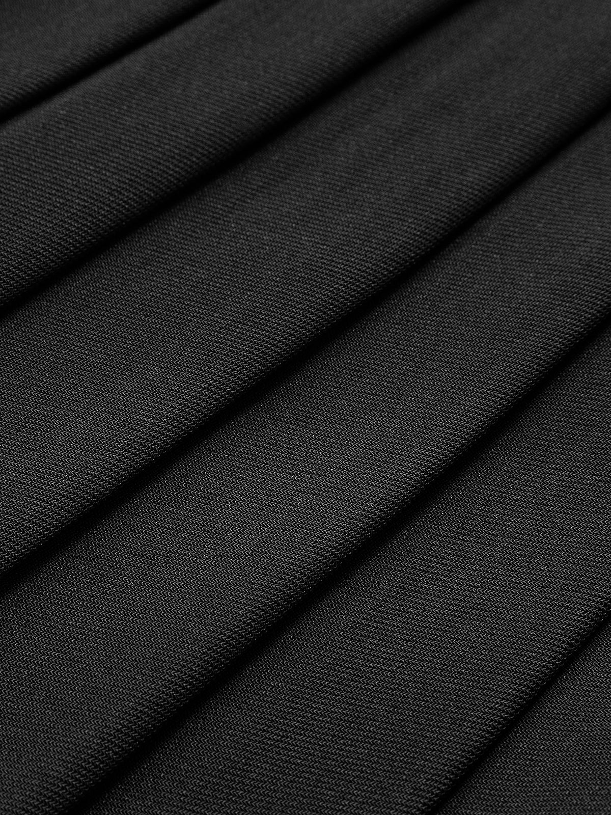 Pantolon, ceket, yelek ile plise mini etek takımı