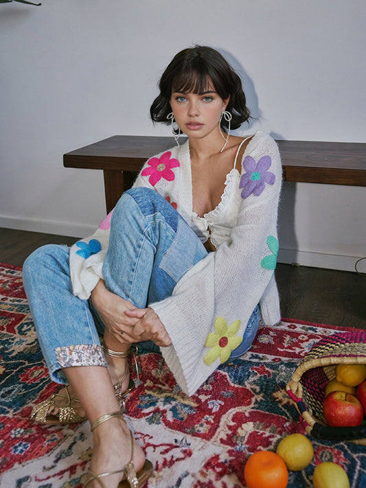 Yün Karışımı Renkli Çiçekli Hırka