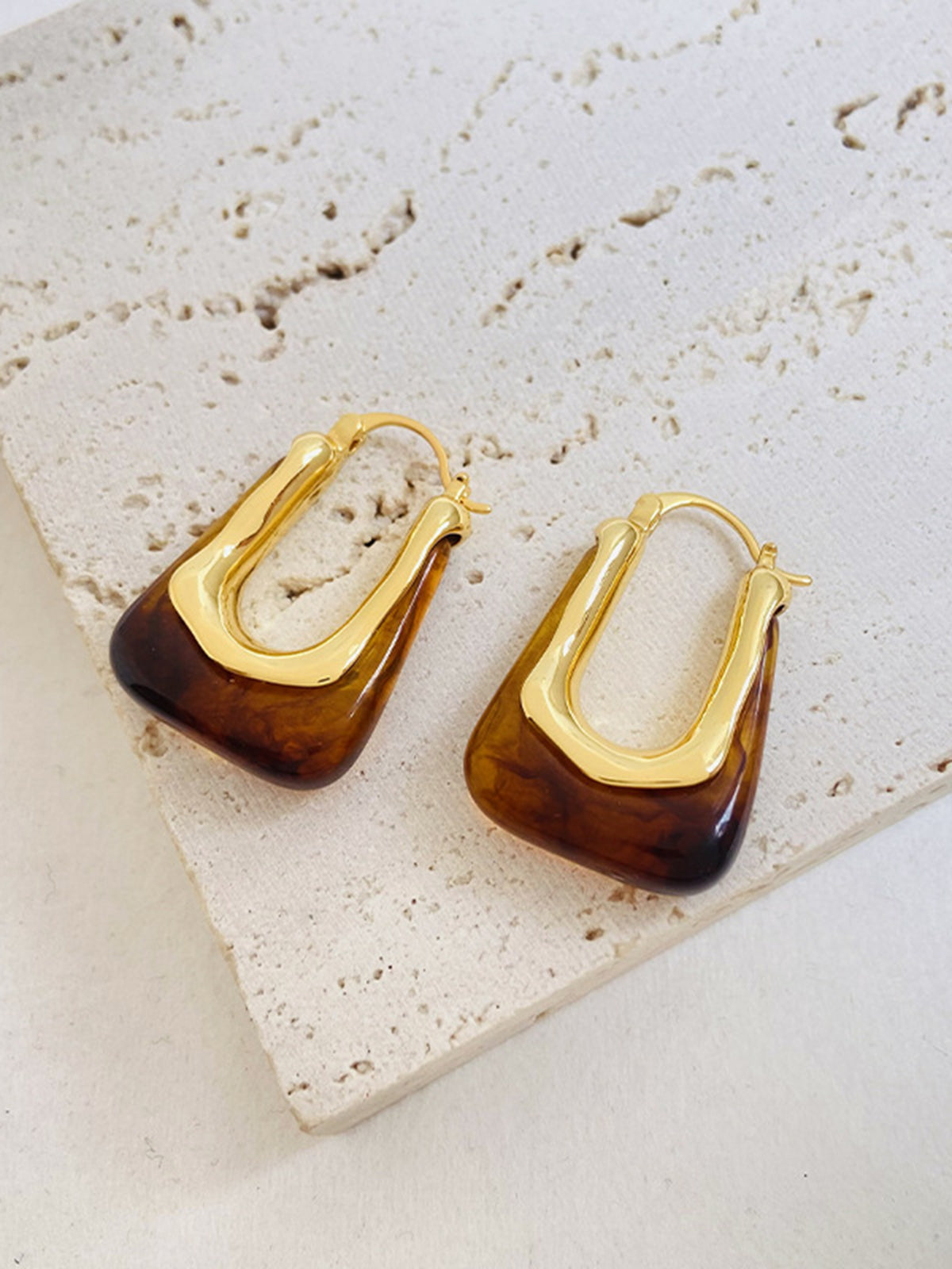 U-Şekil Amber Halka Küpe