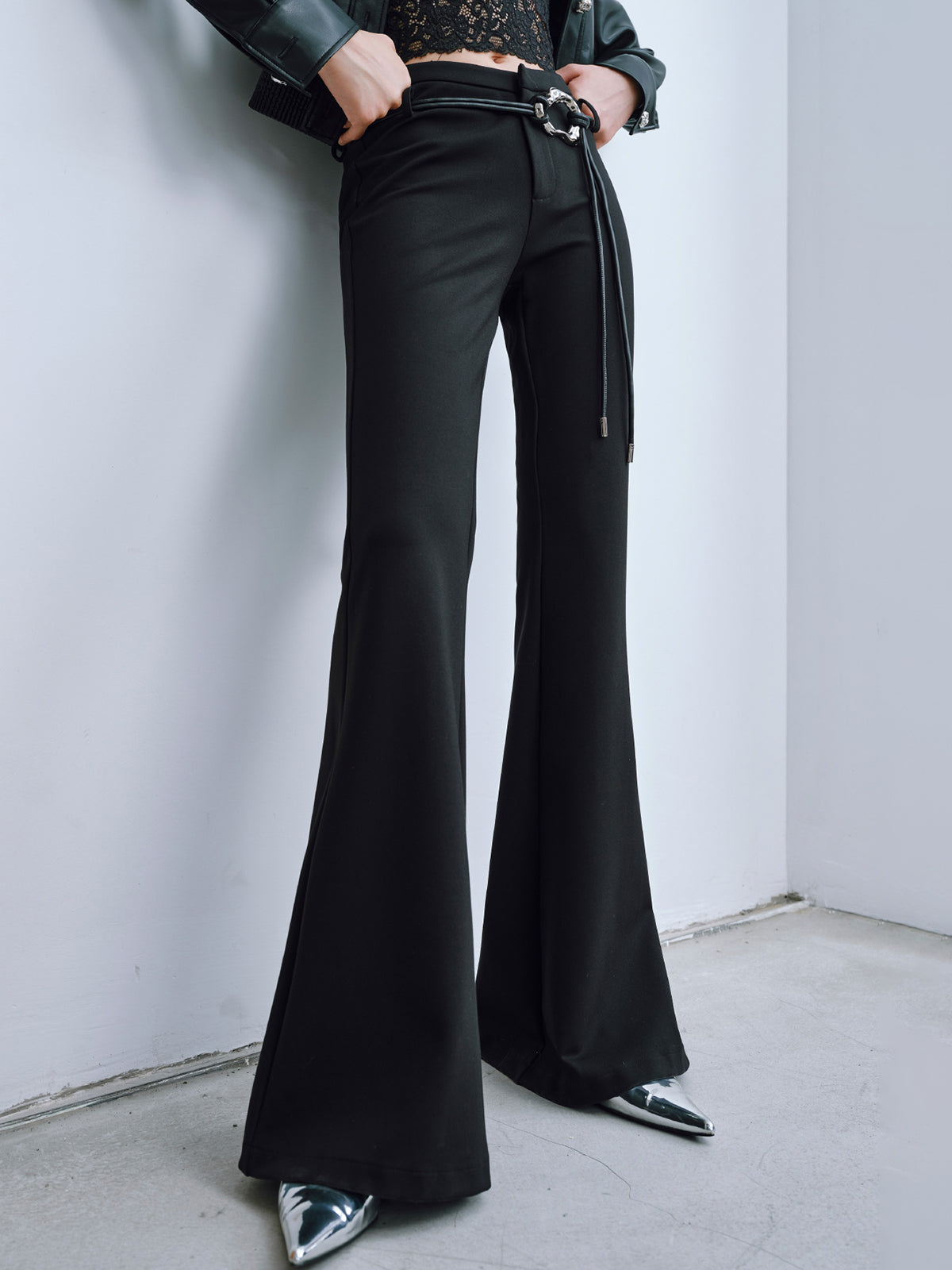 Minimalist İki İp Lariat Kemeri