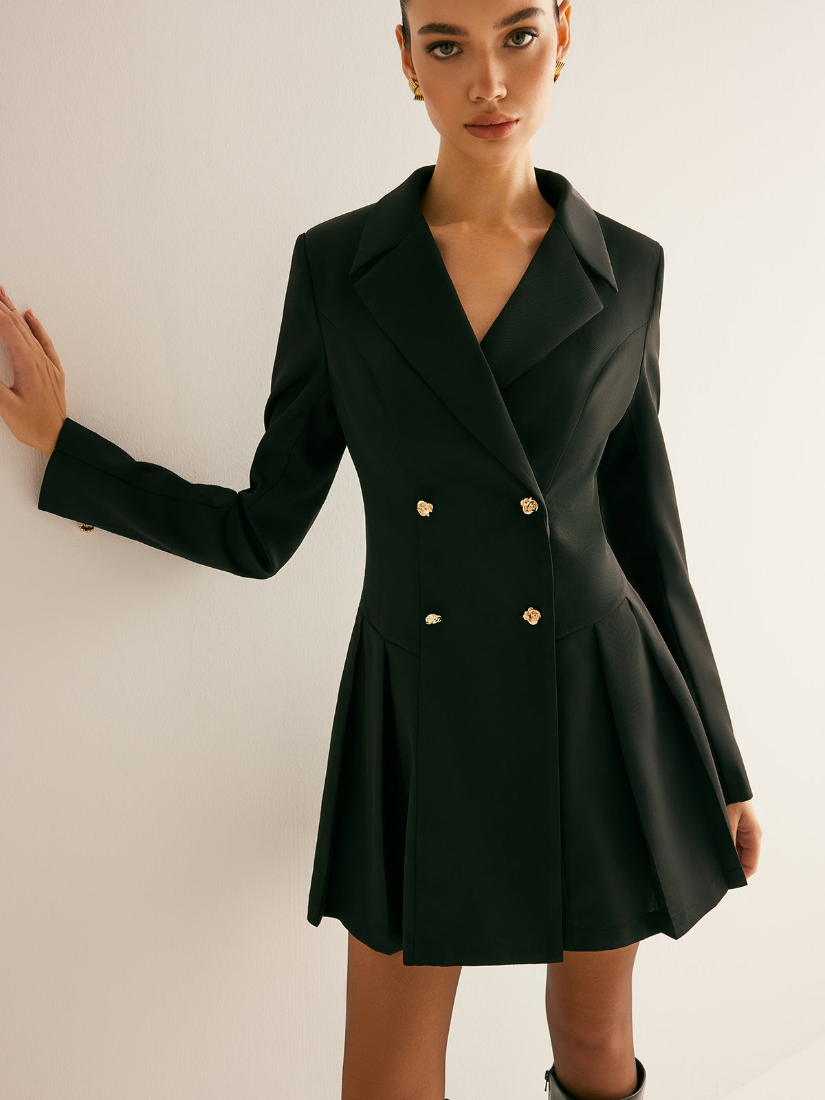 Omuz Yastıklı Fırfırlı Blazer Elbise