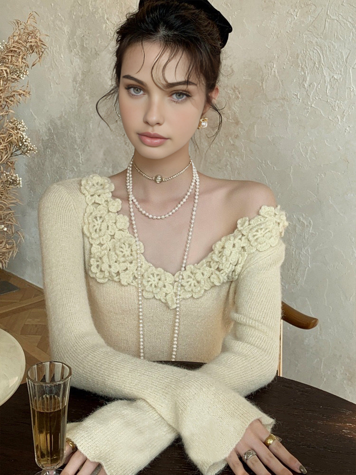 Flower Patterned Collar Ribbed Knit Top