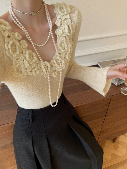 Flower Patterned Collar Ribbed Knit Top