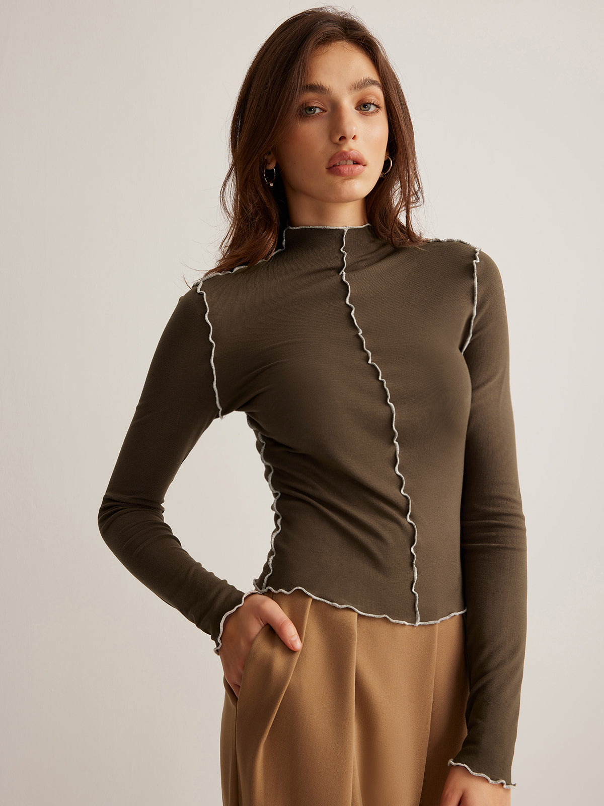 Mock Neck Wave-Piping Jersey Üstü