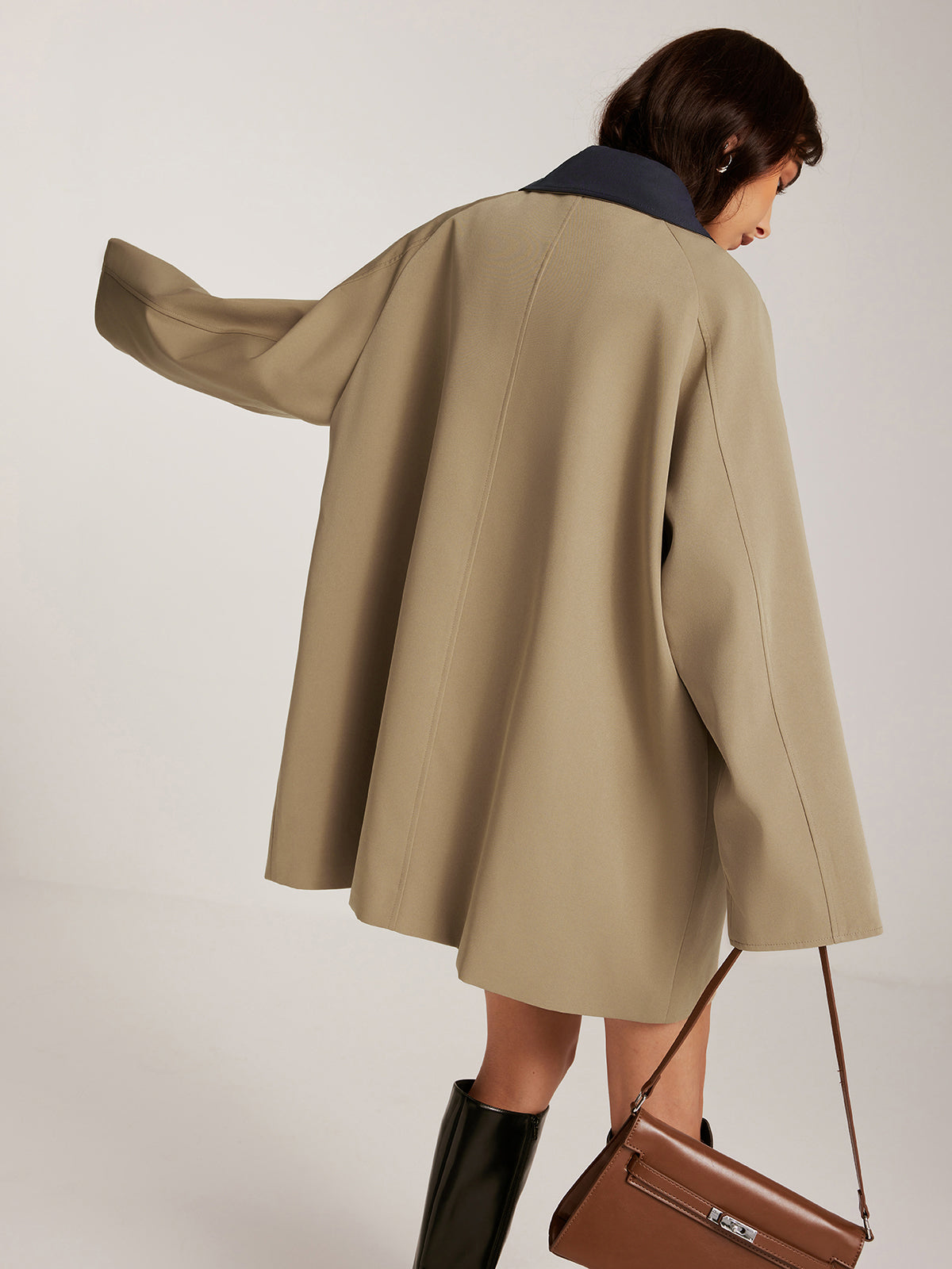 Farklı Yaka Fermuarlı Oversize Trençkot