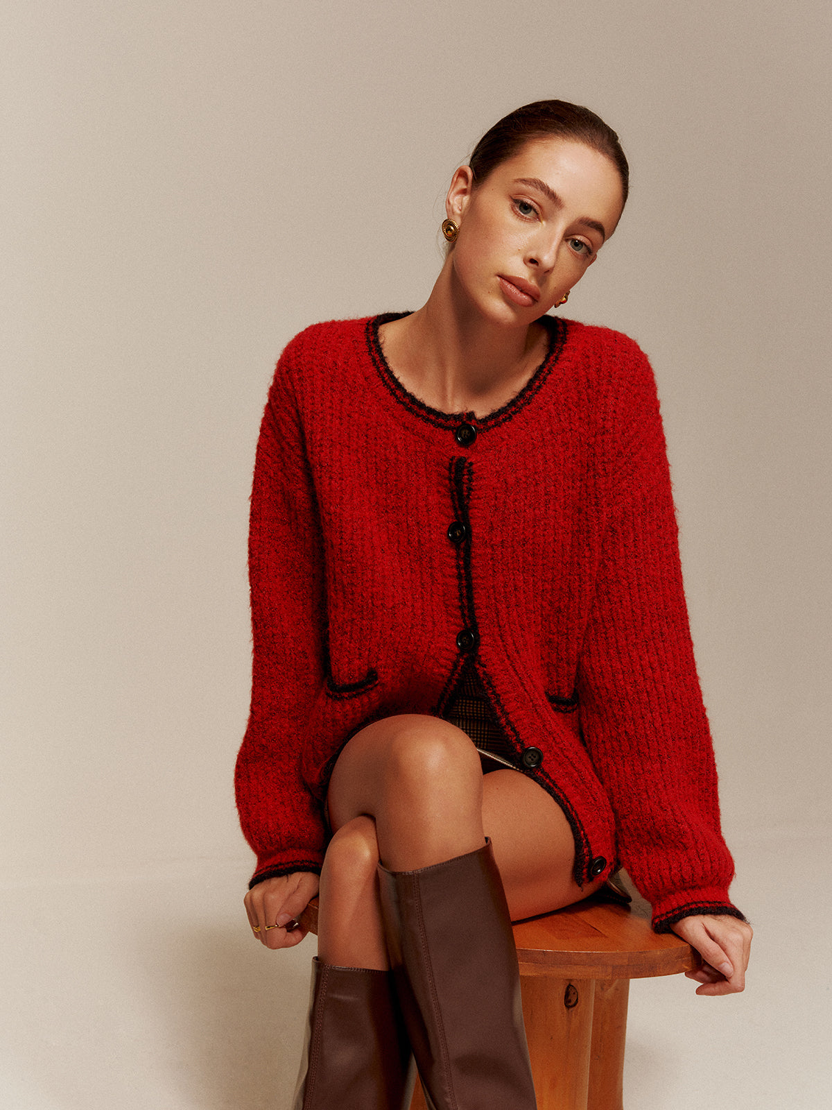 Contrast Trim Cepli Düğmeli Hırka