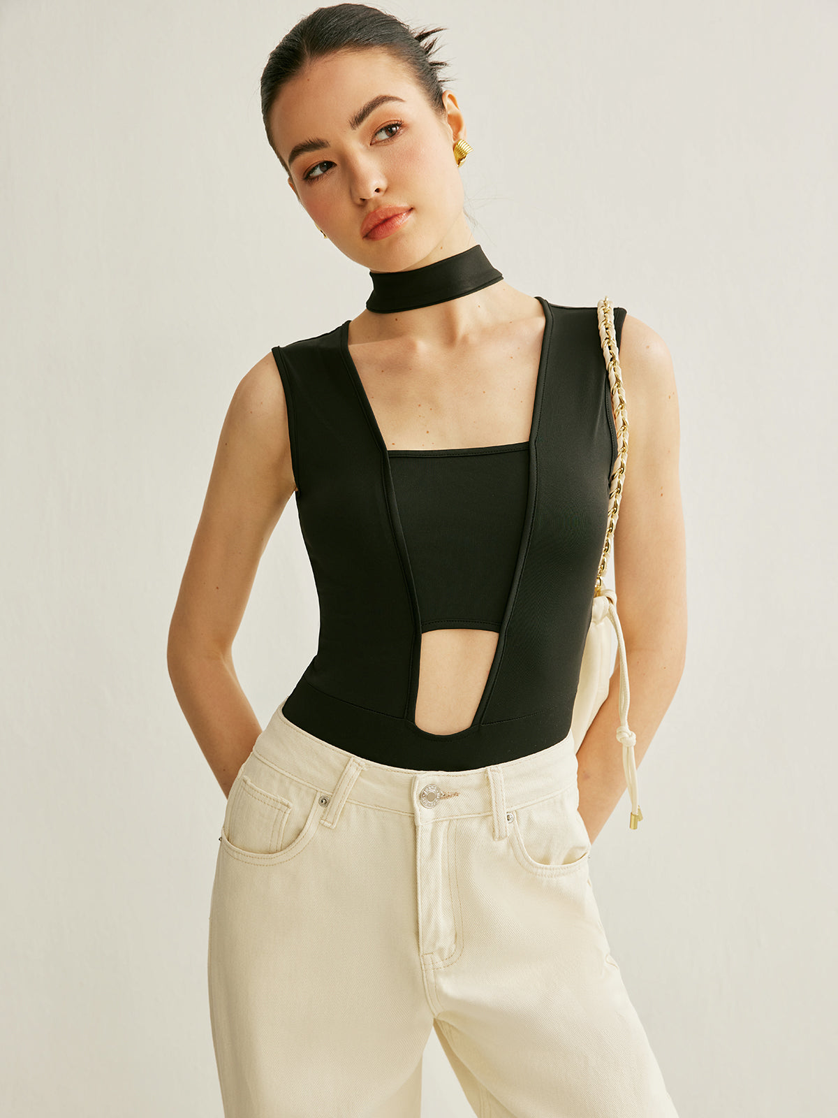 Atletik Günlük Kesim Kolsuz Kesik Bodysuit