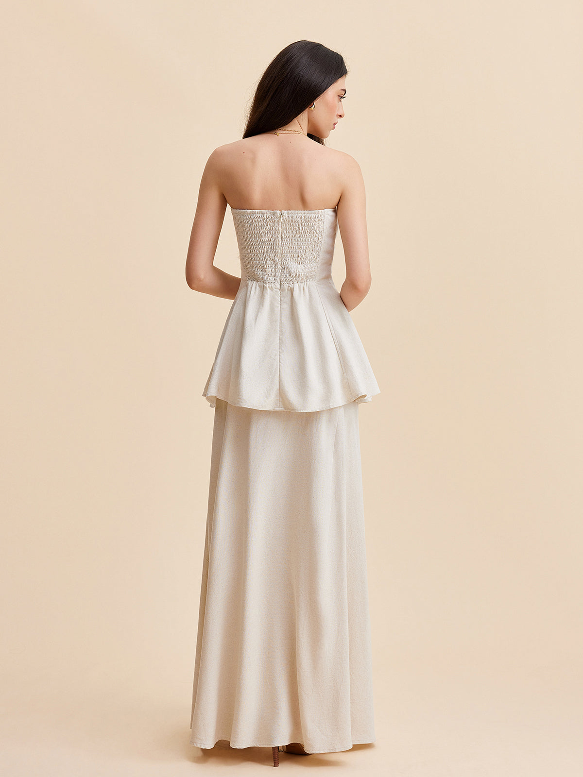 Sutyensiz Peplum Üst ve Dalgalı Etek Takımı