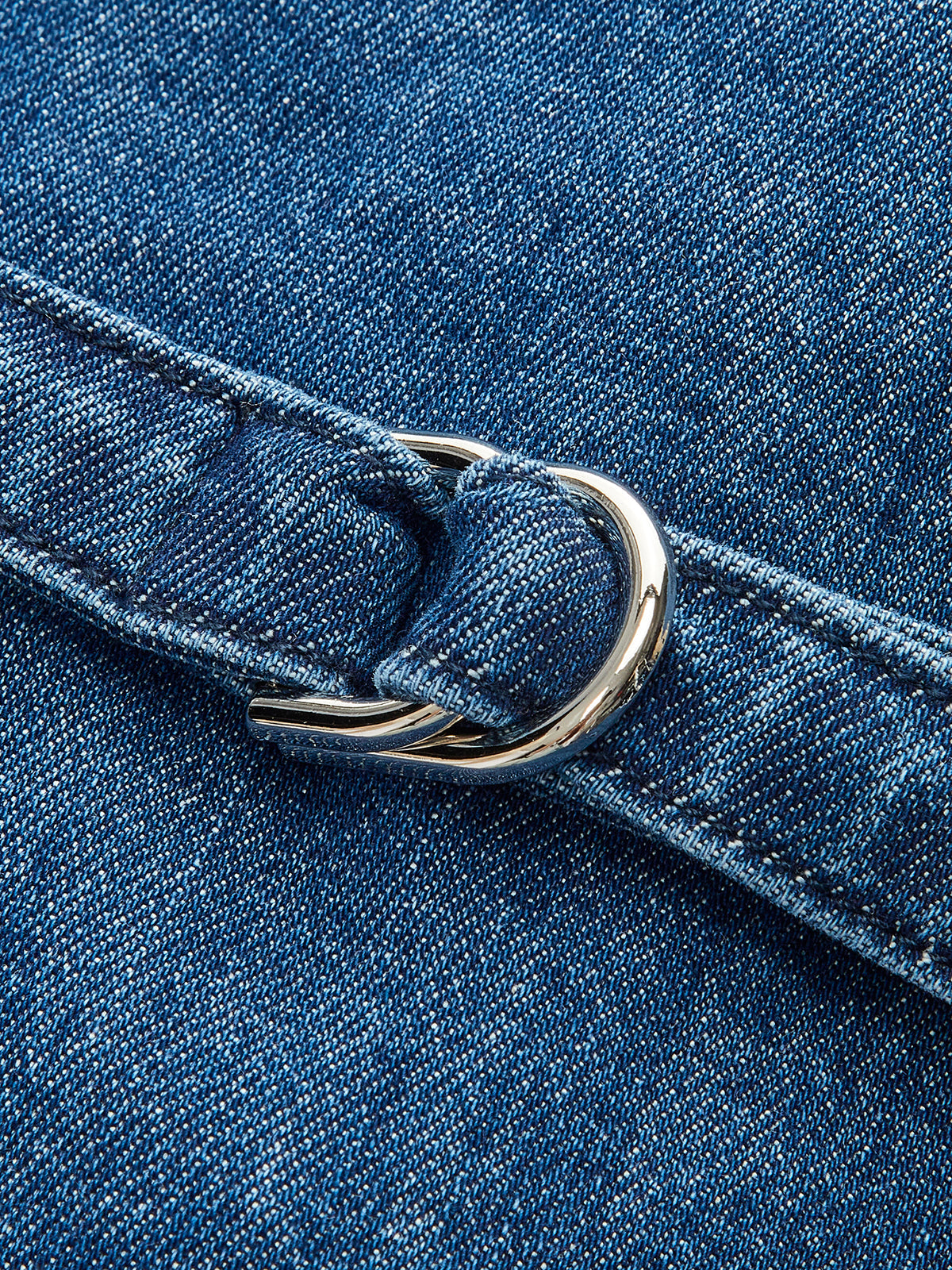 Metal Düğme Bağcıklı Denim V Yaka Şort Takımı