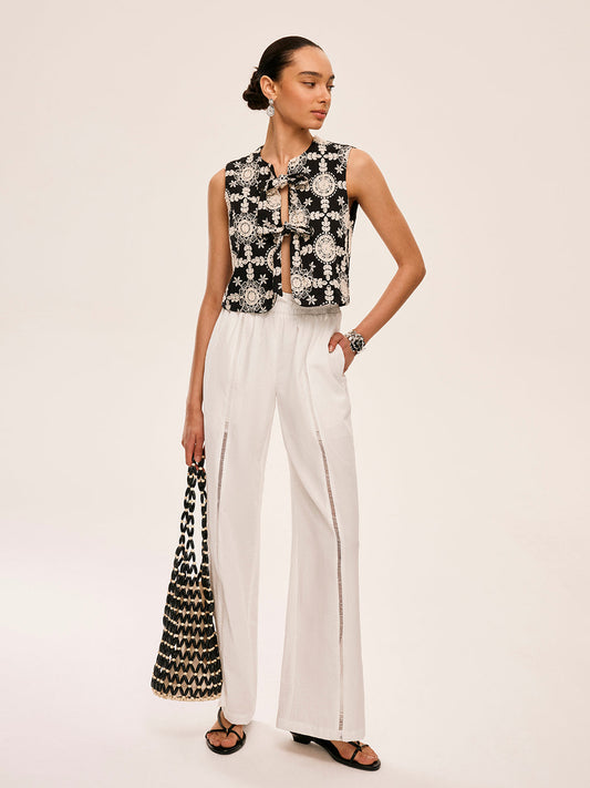 Nakışlı Pamuk Ön Bağlamalı Şort