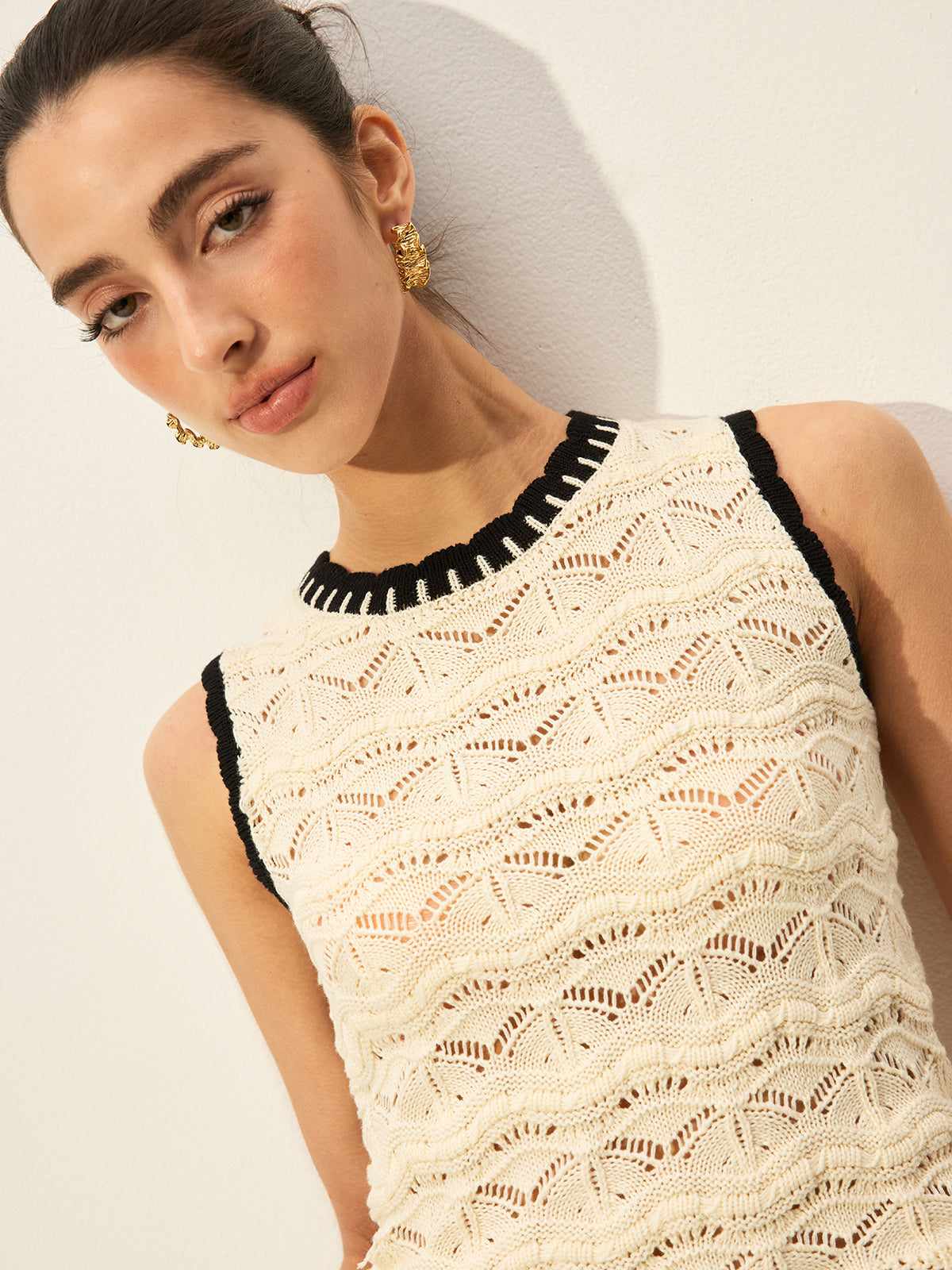 Crochet Kontrast Kenarlı Süveter Yelek