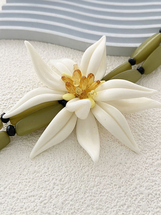 Çiçek Detaylı Boncuklu Bilezik