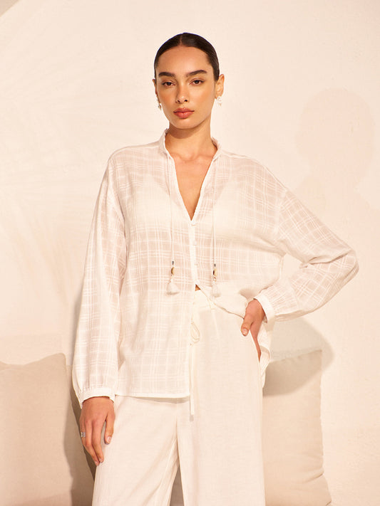 Yarı Şeffaf Ponpon Bağcıklı Gömlek