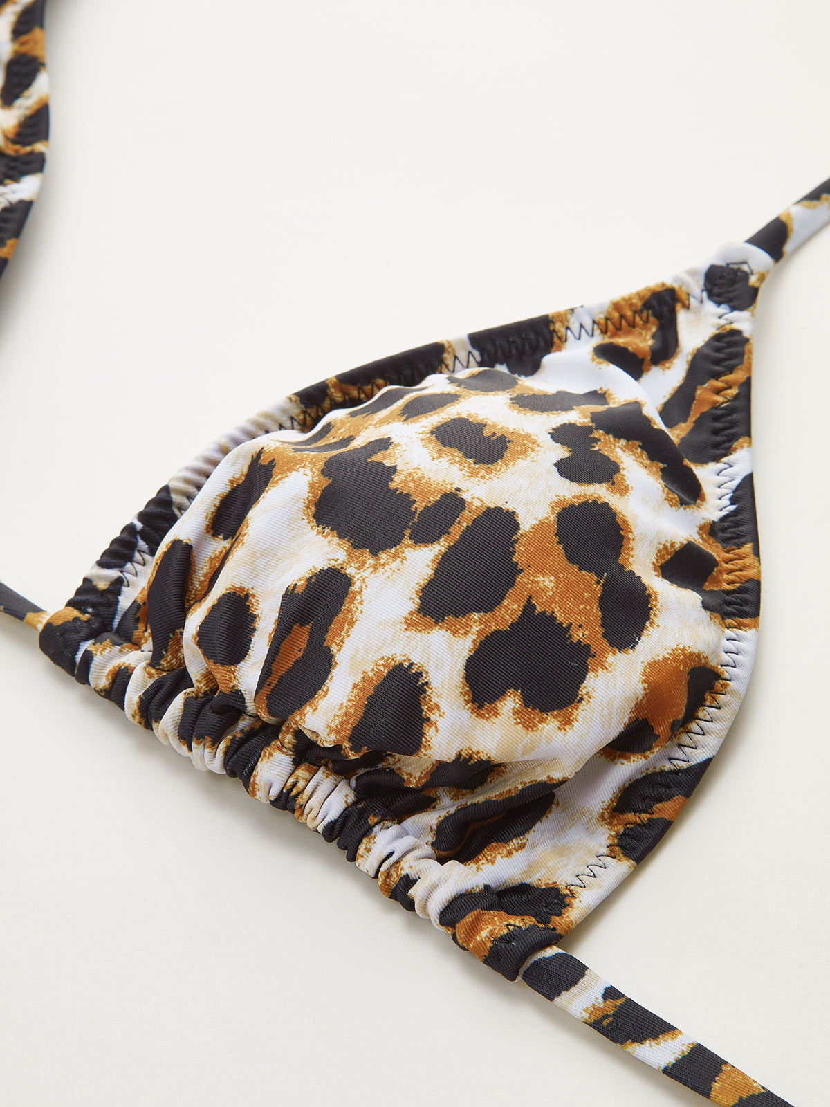 Bağlamalı Leopar Desenli Üçgen Bikini Üstü