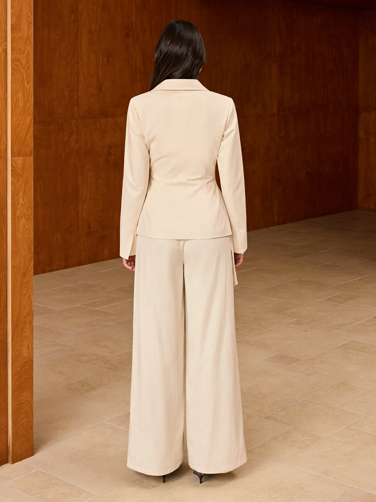 Asimetrik Kemerli Blazer