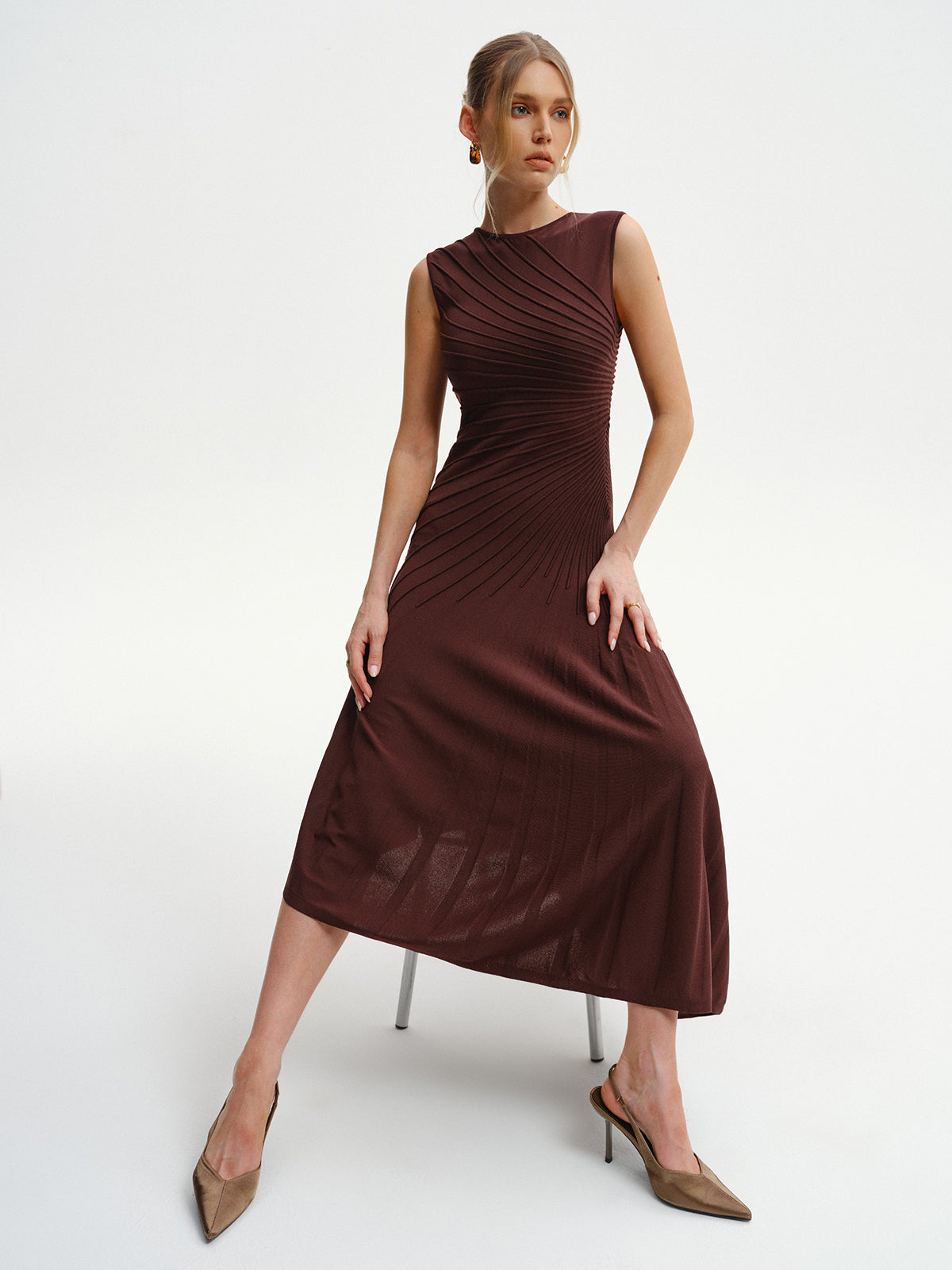 Kolsuz Asimetrik Midi Triko Elbise