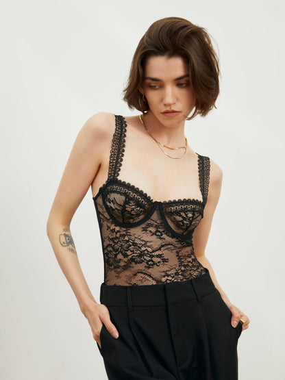 Yarı Şeffaf Çiçek Desenli Dantel Büstiyer Bodysuit