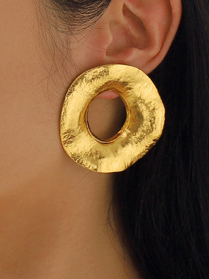 Altın Dokulu Metal Daire Stud Küpeler