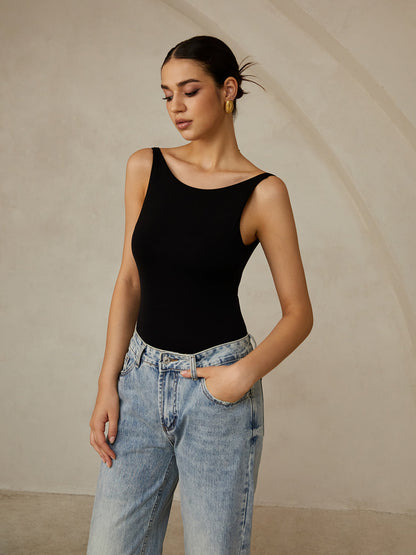 Sırtı Açık Kolsuz Bodysuit