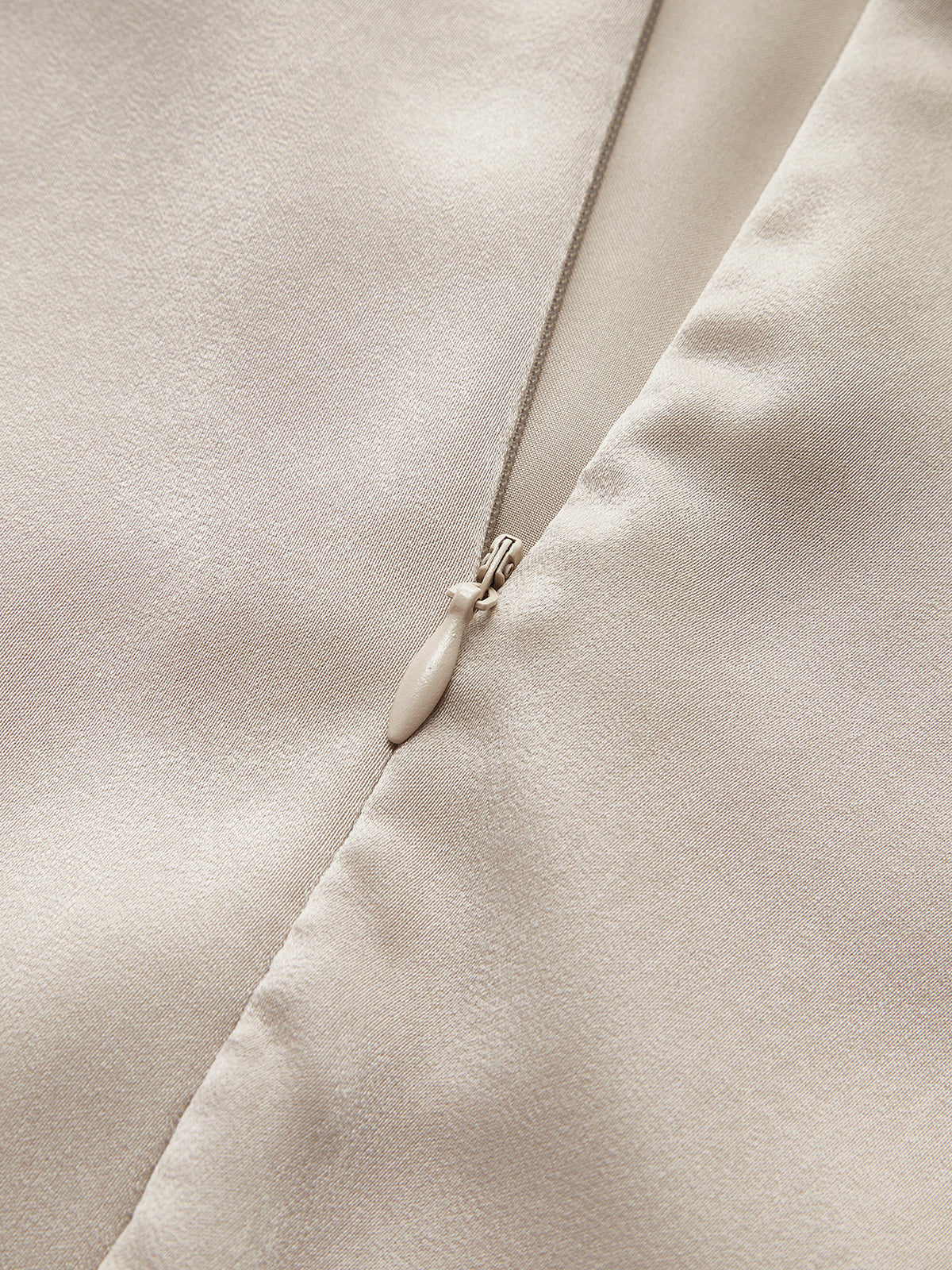 Tek Kol Fırfırlı Drapeli Elbise