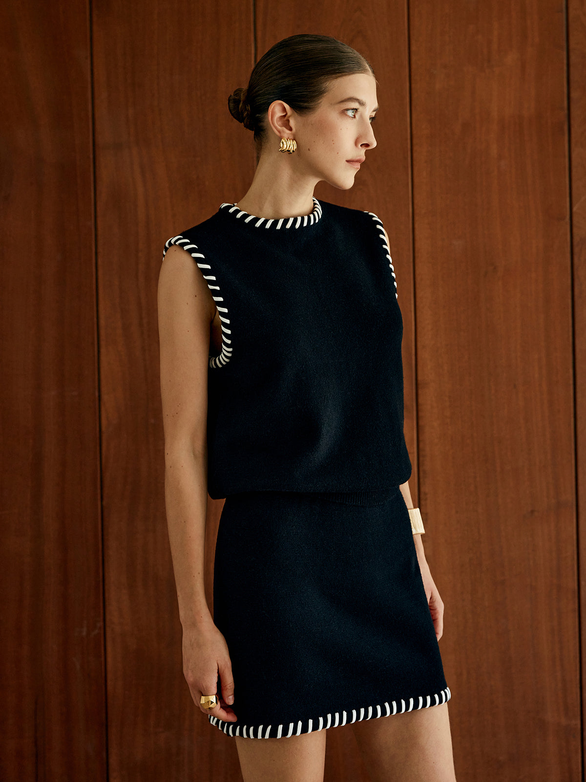 Kontrast Kesim Kolsuz Etek Takımı