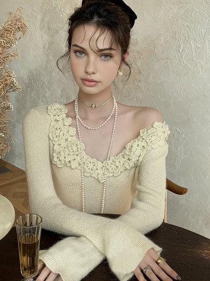 Flower Patterned Collar Ribbed Knit Top