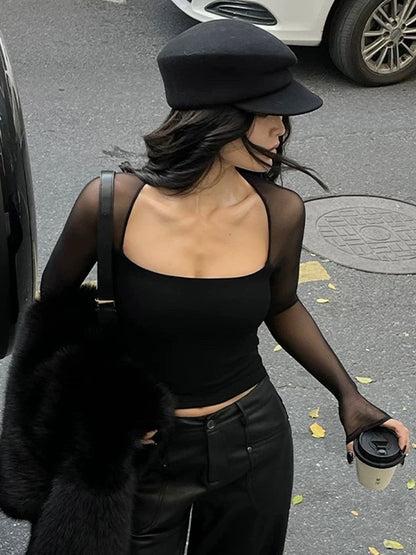 Kare Yaka Şifon Panel Kısa Tişört