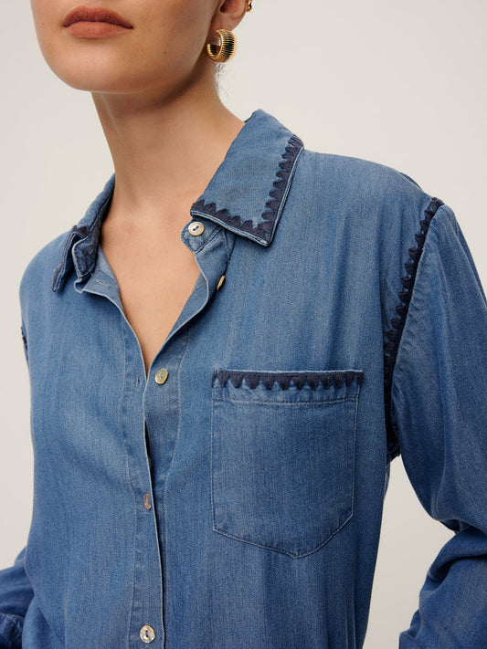 Nakışlı Düz Kola Denim Gömlek