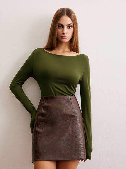 Eski Tarz Sırtı Açık Plise T-Shirt