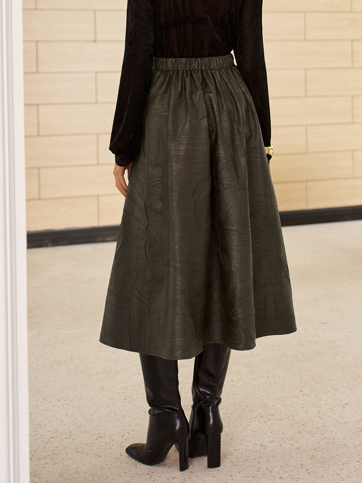 Kemer Olmadan Retro Yapay Deri Etek