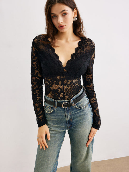 Dalga Kesim Dantel Panel Bodysuit