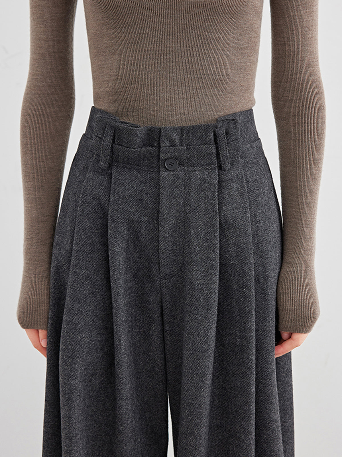 Wool Blend Woven Pleated Pants