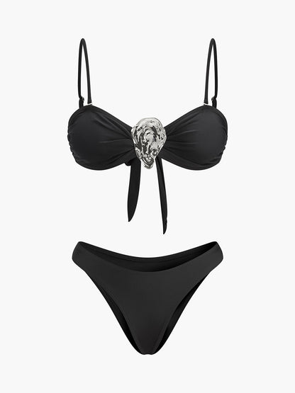 Metal Detaylı Ön Bağlamalı Bikini Seti