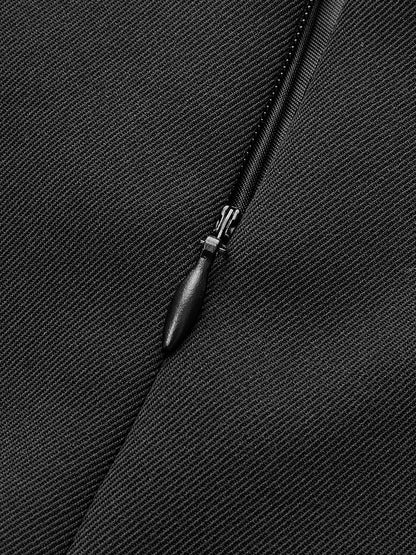 Metal-Detaylı Asimetrik Plise Etek