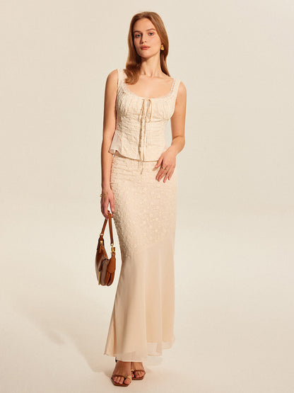 Yarı Şeffaf Çiçekli Nakışlı Panel Etek