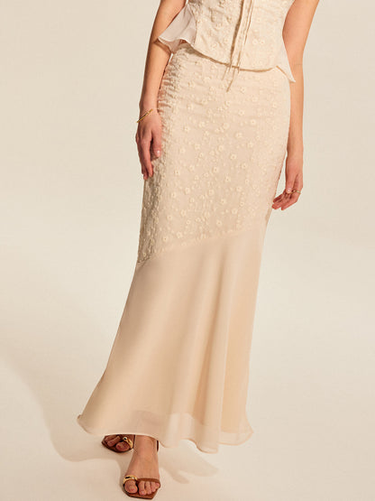 Yarı Şeffaf Çiçekli Nakışlı Panel Etek