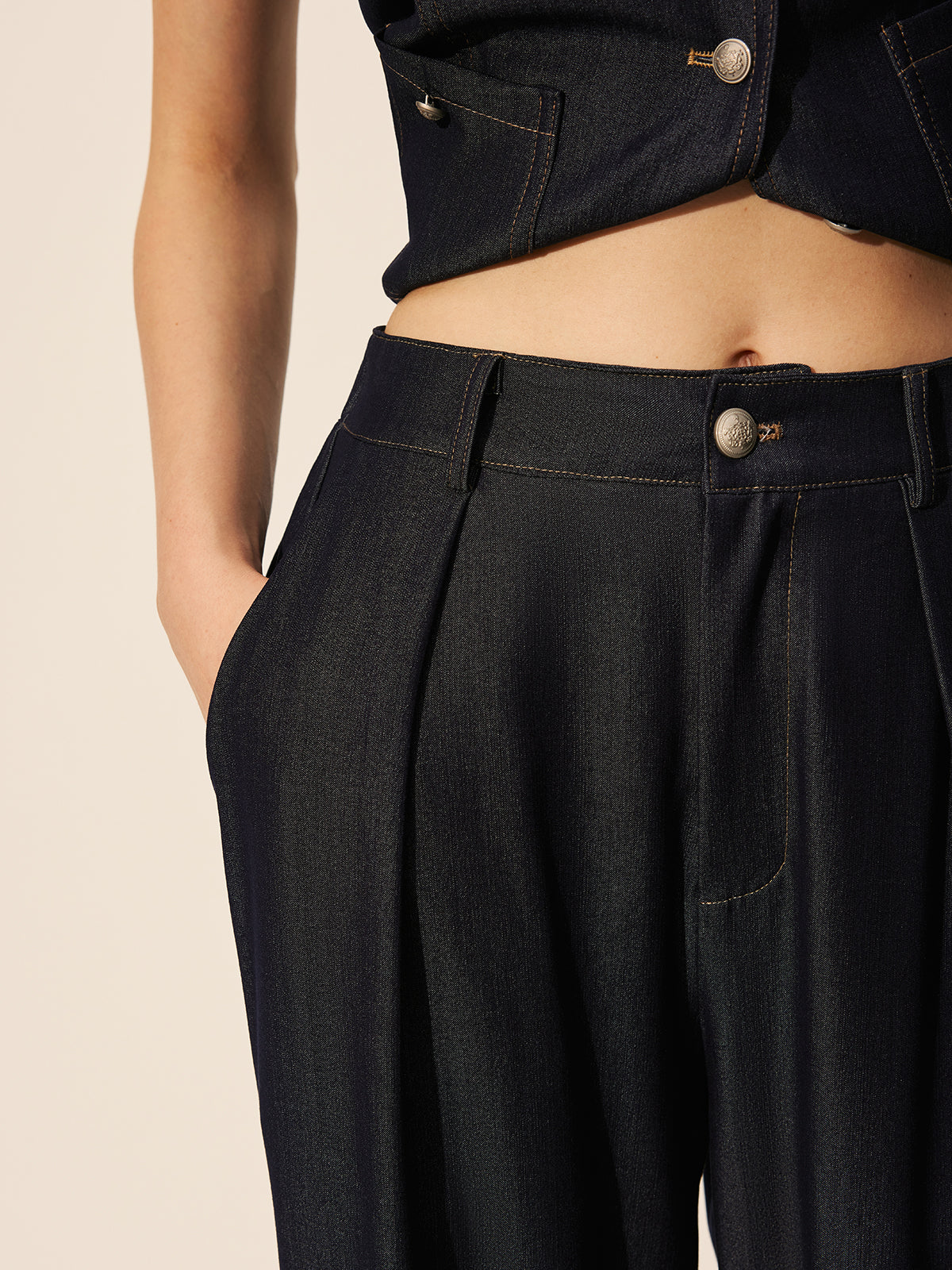 Orta Bel Cepli Geniş Paça Denim Pantolonlar