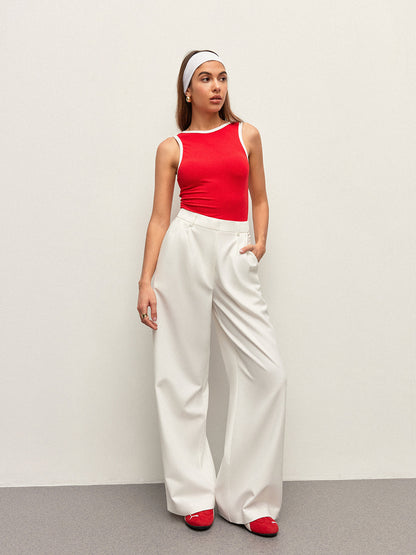 Sırtı Açık Atlet